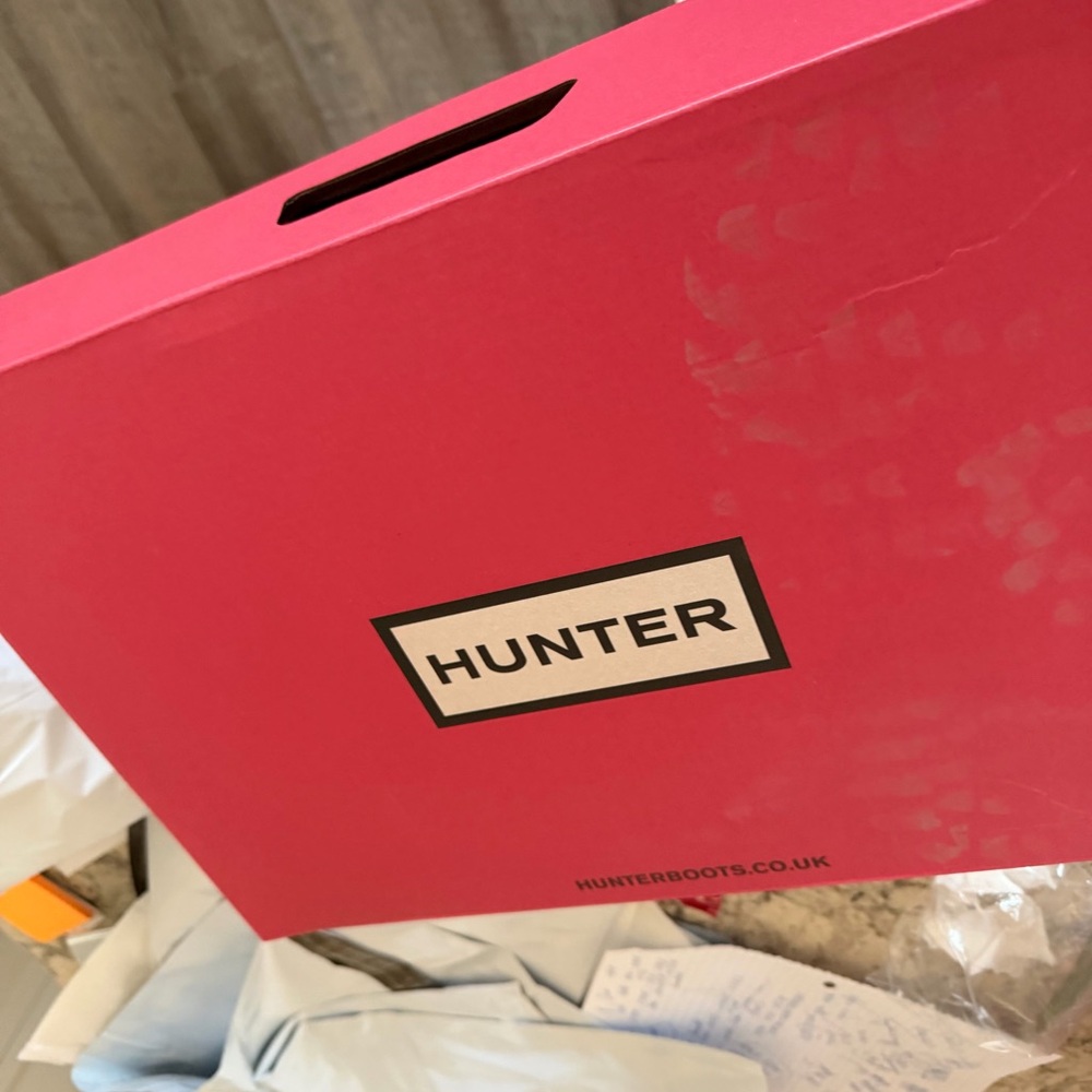 Hunter women’s boots size 7, black tall new inbox